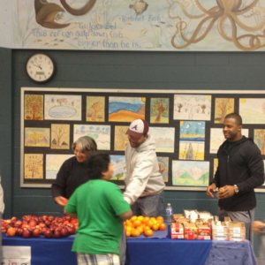 Randall Cobb provides weekends food for kids