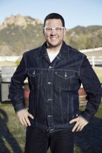 Guest Judge Graham Elliot, as seen on Food Network’s Kids BBQ Challenge Season 1.