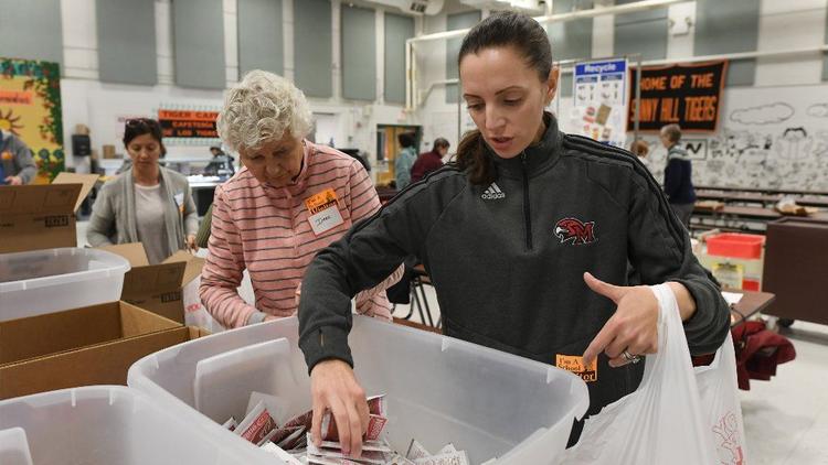 Blessings in a Backpack Provides Food for 700 Kids in Barrington School District 220