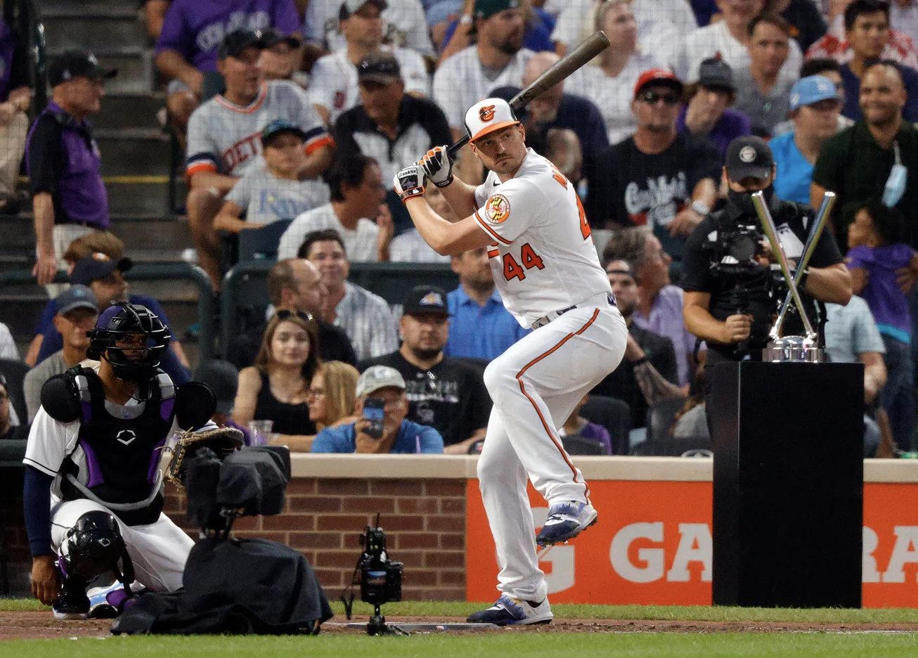 Baltimore Orioles’ Trey Mancini goes to bat for kids facing food insecurity