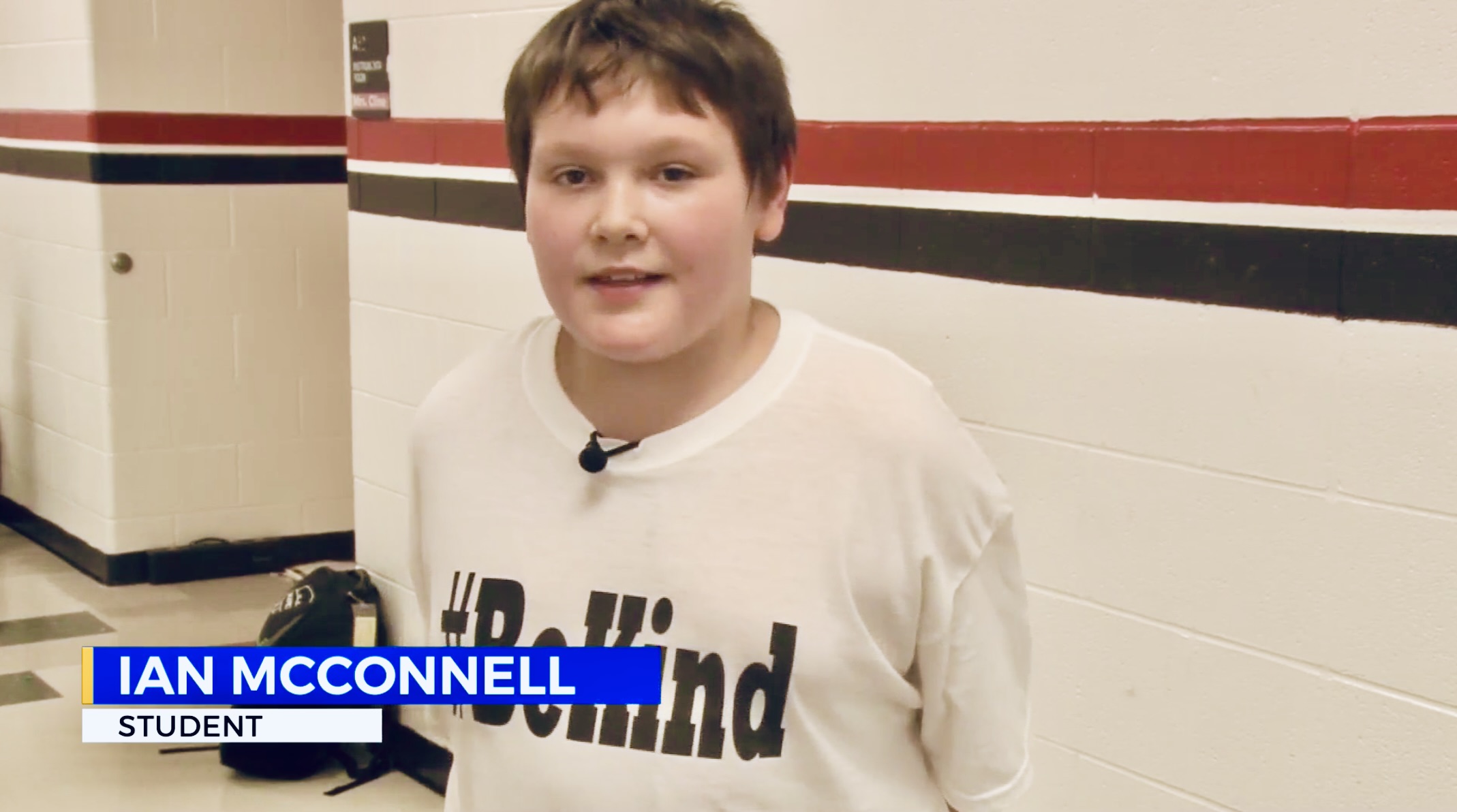 Middle school student’s T-shirt leads to a big donation for a school program that helps the hungry