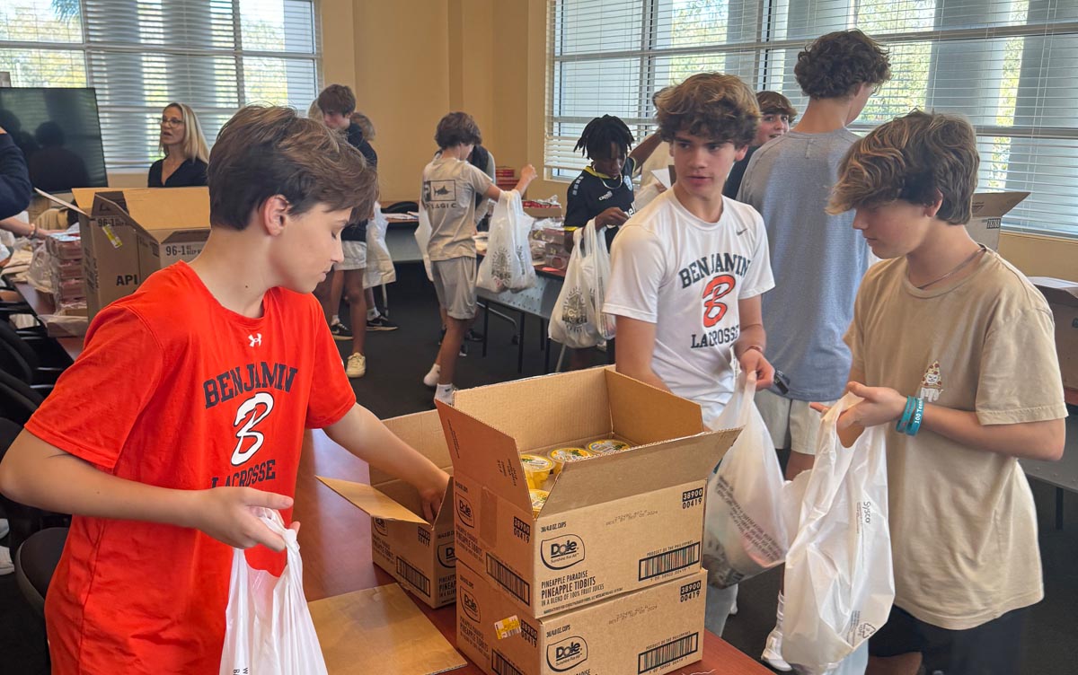 PGA Tour player Justin Leonard, his family, and eighth graders at The Benjamin School will provide weekend food for 160 children