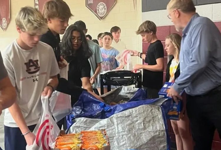 Kids Feeding Kids: Lambert High School